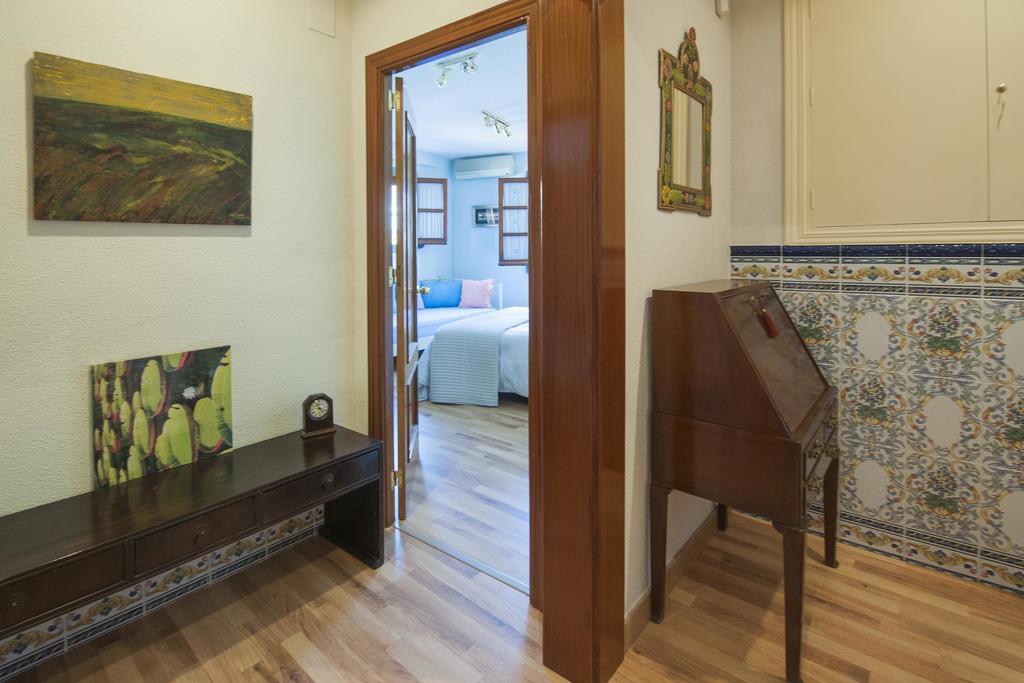 Ferienwohnung Atico-Terraza Imperial Toledo Zimmer foto