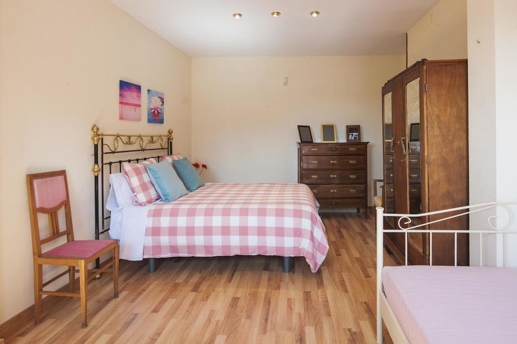 Ferienwohnung Atico-Terraza Imperial Toledo Zimmer foto